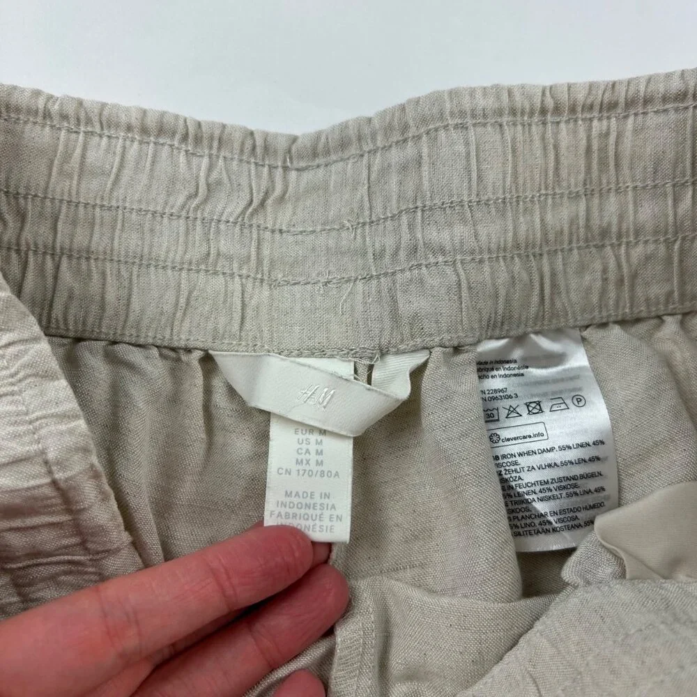 H&M reposhing this